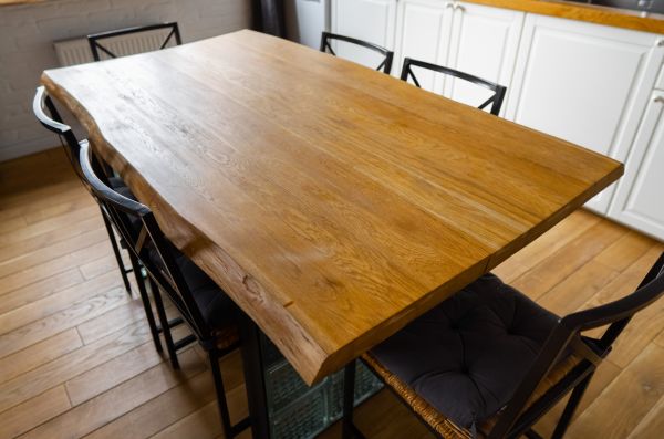 Table Assembly in Bothell