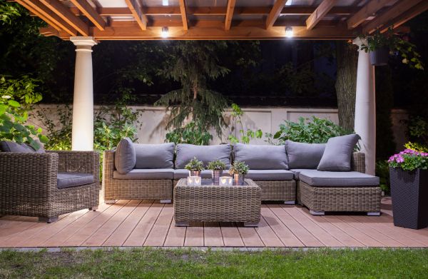 Deck Furniture Assembly in Bothell