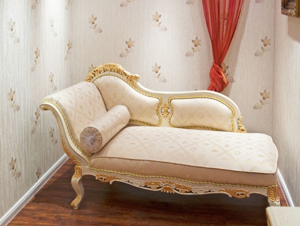 Lounge Assembly