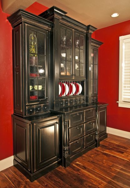 Hutch Installation in Bothell